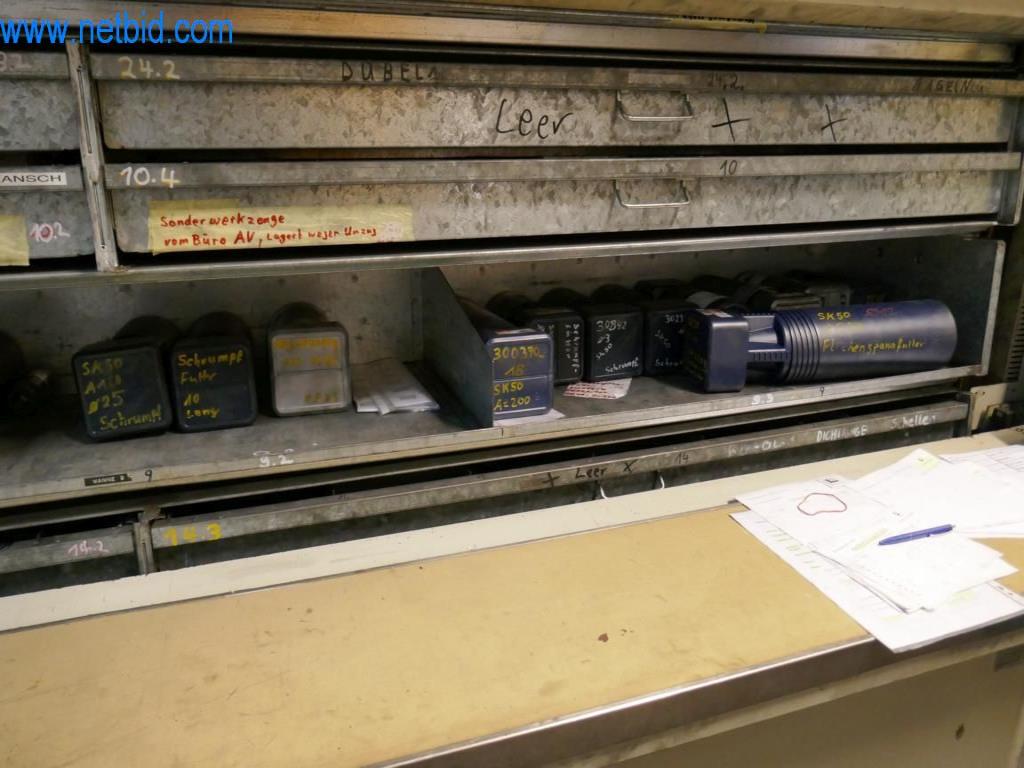 Machines from the field of mechanical engineering-40