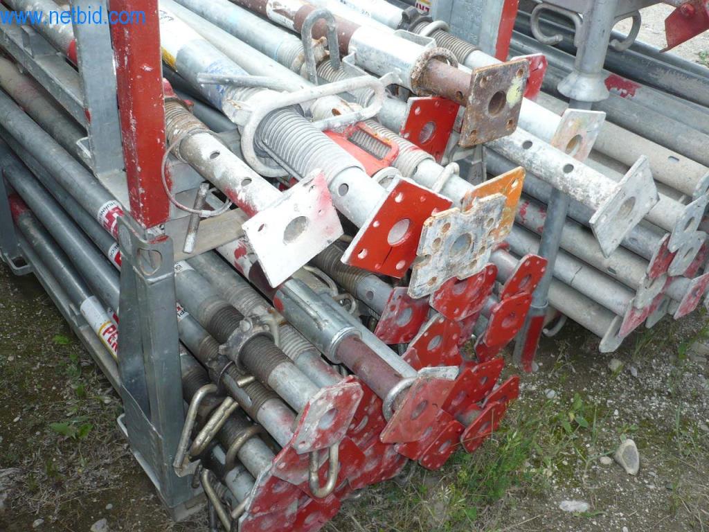 Geschäftsausstattung und Fahrzeuge einer Baufirma für Hoch- Trocken- und Gerüstbau-1