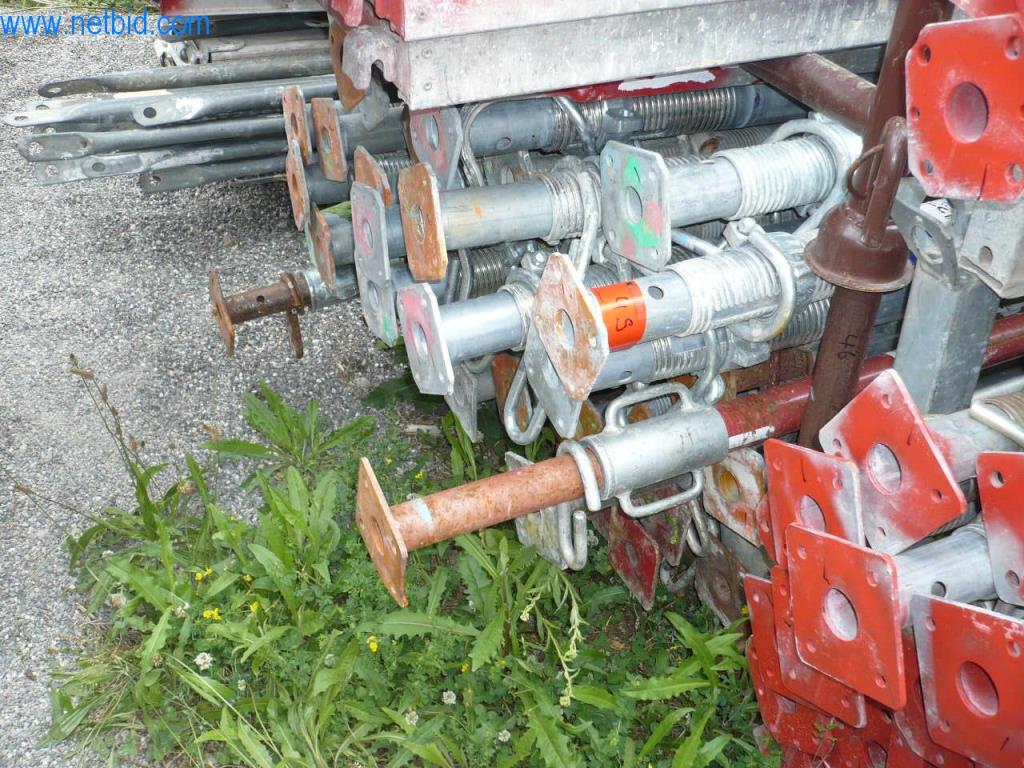 Equipamiento empresarial y vehículos de una empresa de construcción para la construcción de edificios, paneles de yeso y andamios-2