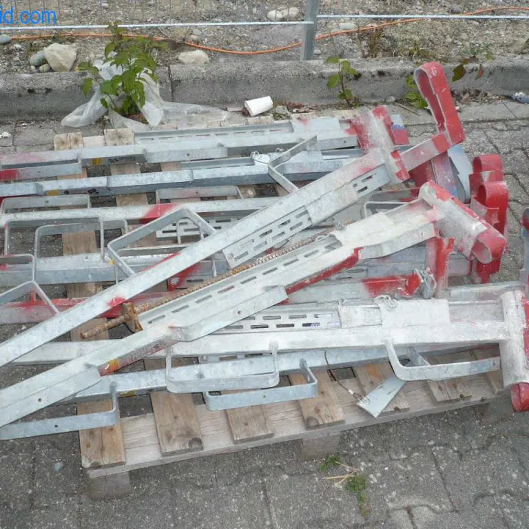 10 Railing clamps Doka