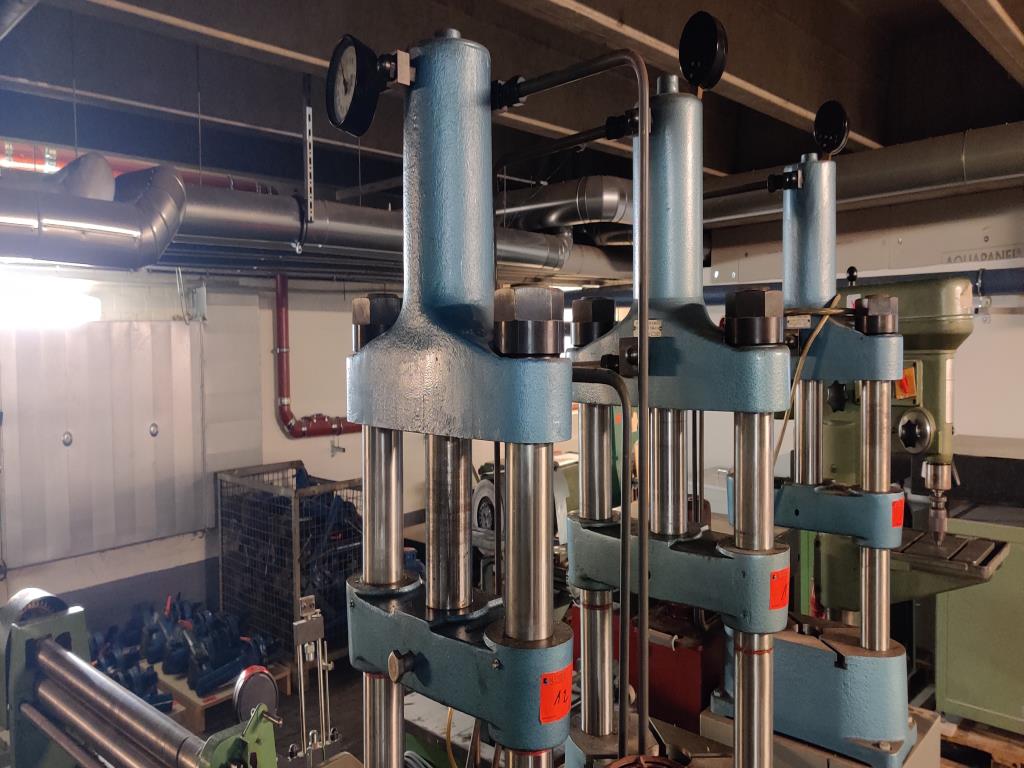 Gepflegte, nicht mehr benötigte, maschinelle sowie betriebliche Einrichtung einer Gewerbeschule-4