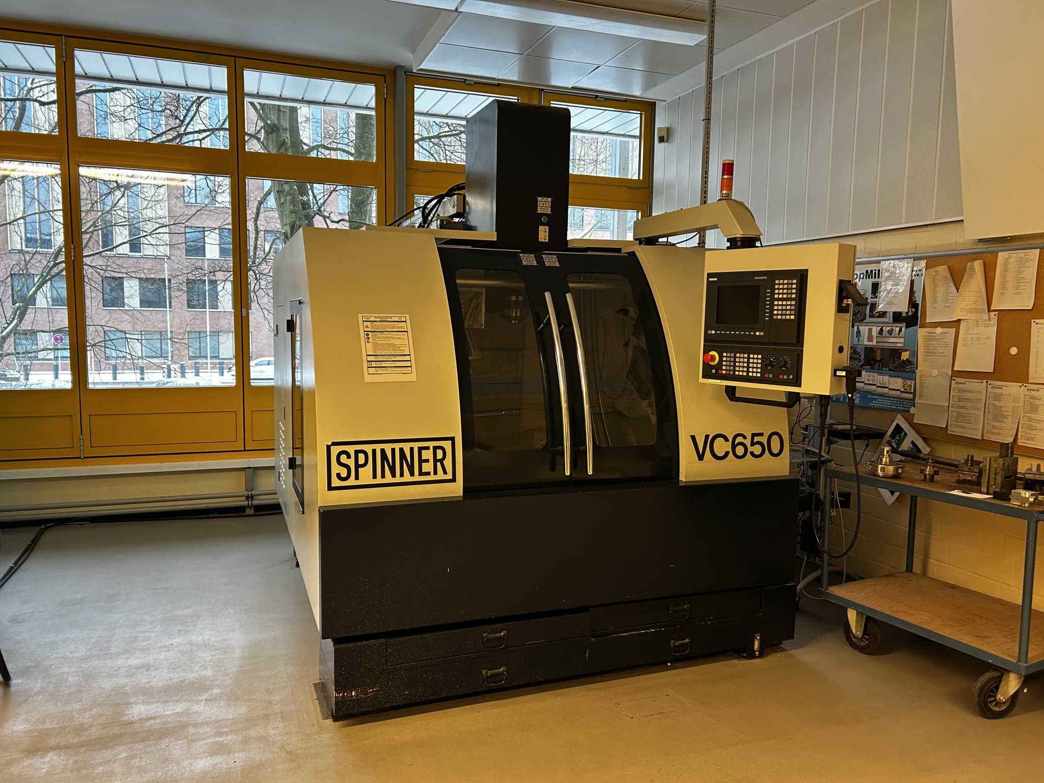 CNC-Werkzeugmaschinen und Orthopädietechnik-2