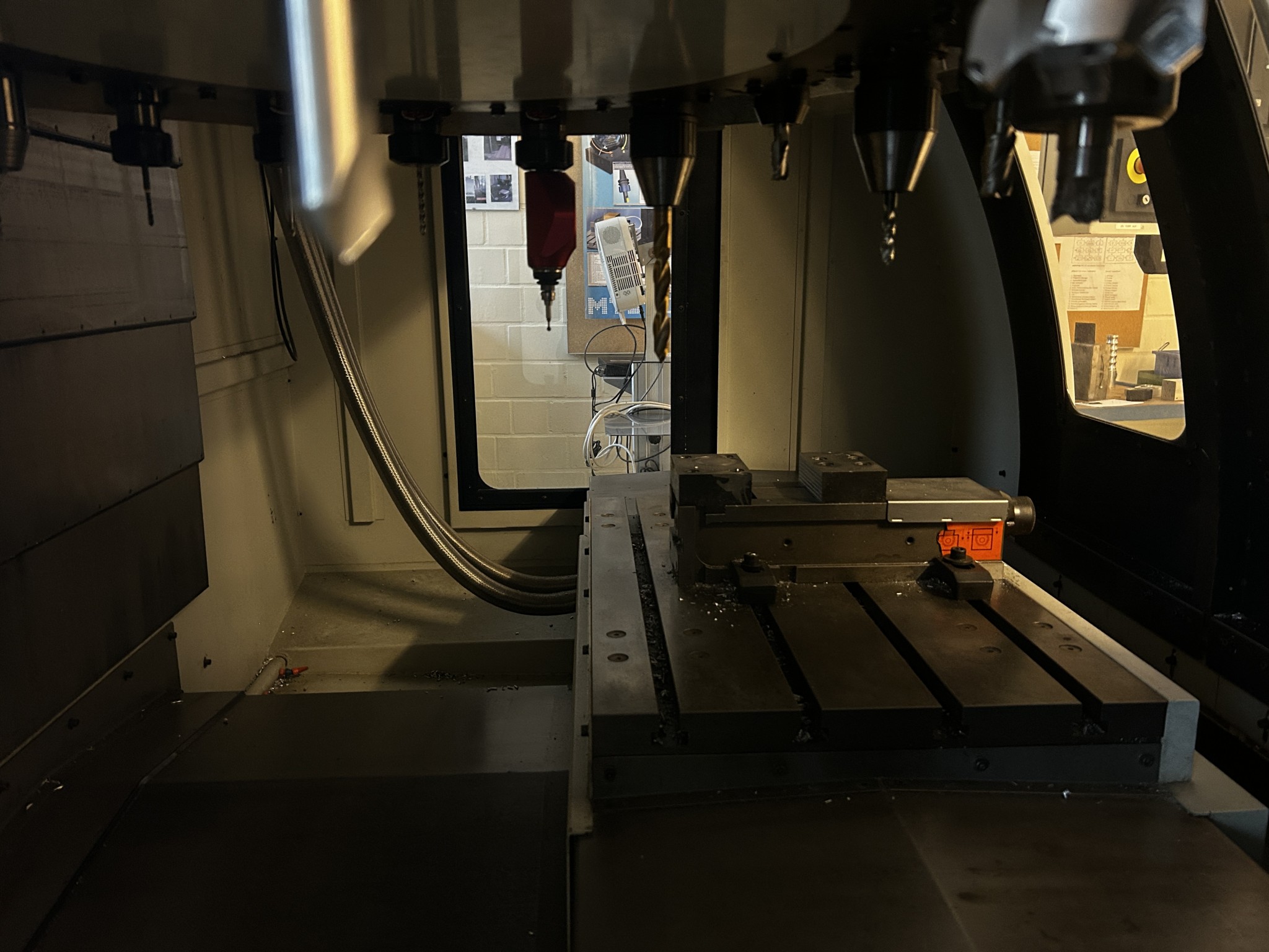 CNC-Werkzeugmaschinen und Orthopädietechnik-4