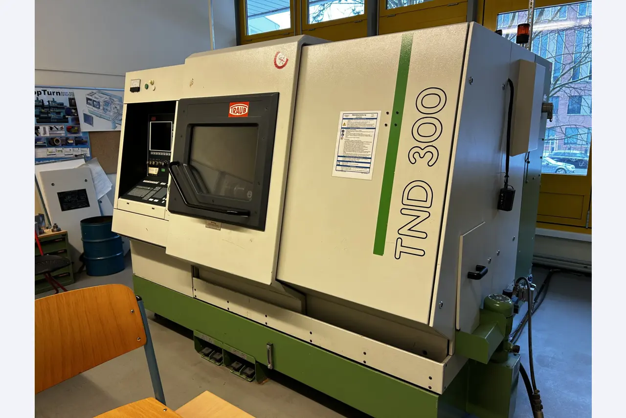 Máquinas-ferramentas CNC e tecnologia ortopédica-6