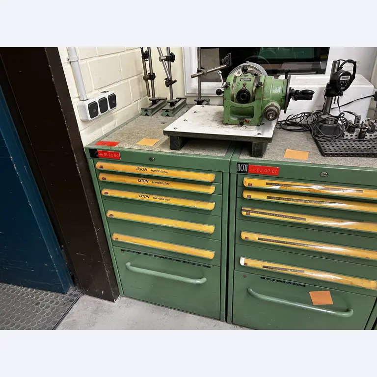 Obrabiarki CNC i technologia ortopedyczna-1