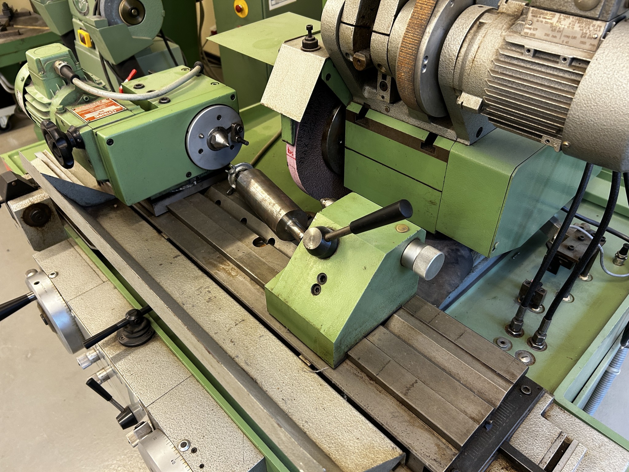 CNC-Werkzeugmaschinen und Orthopädietechnik-11