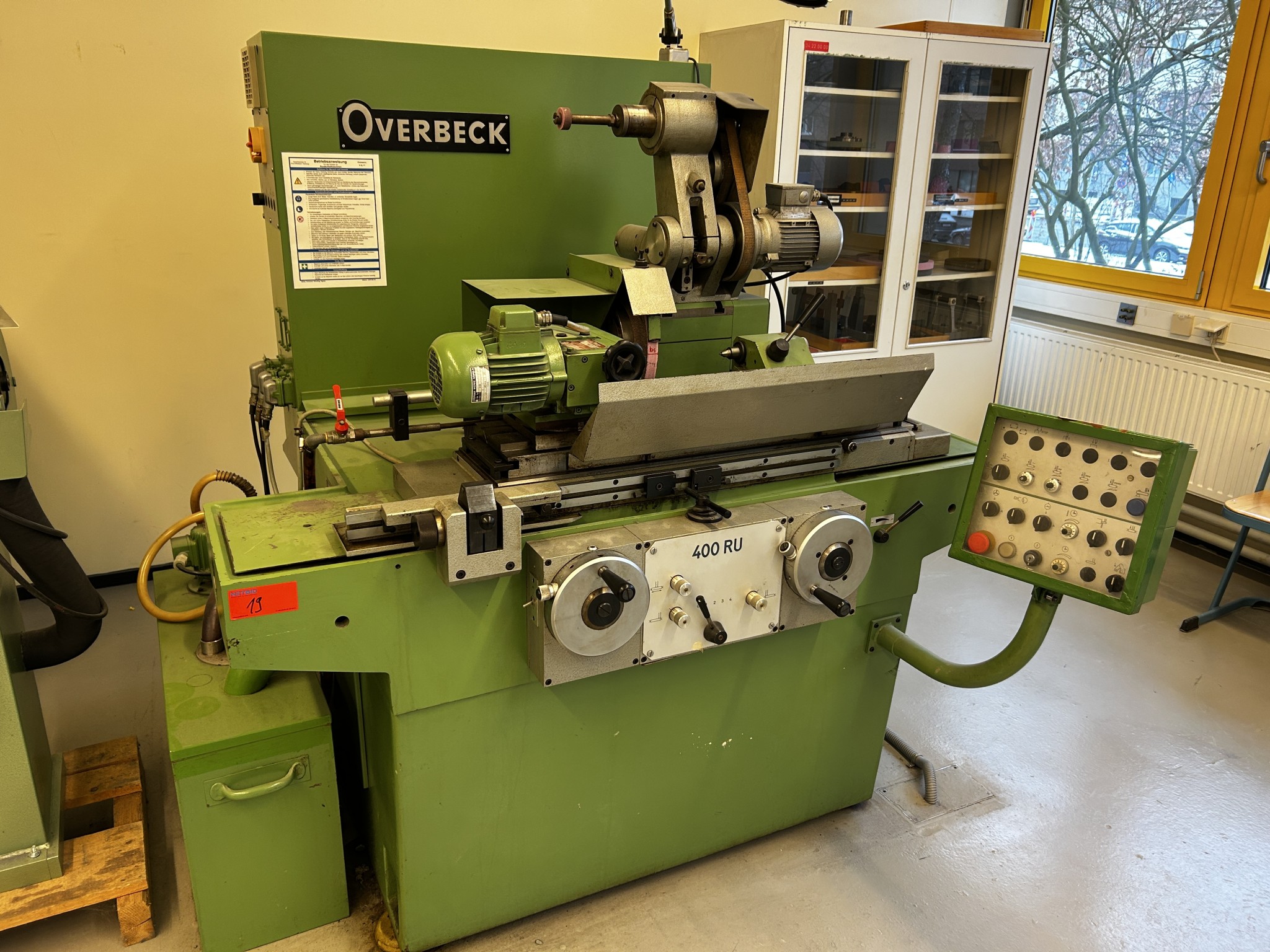 CNC-Werkzeugmaschinen und Orthopädietechnik-1