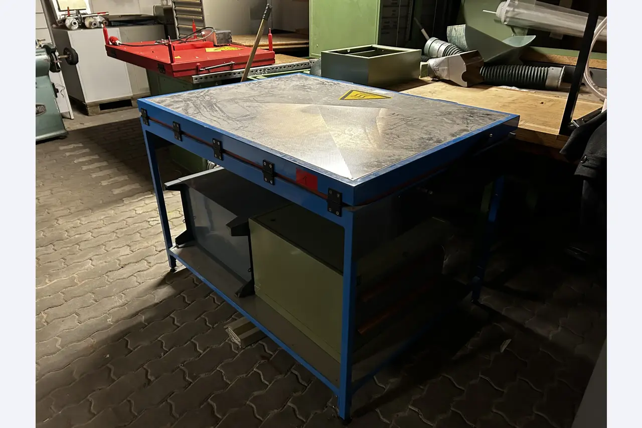 Strojna orodja CNC in ortopedska tehnologija-1