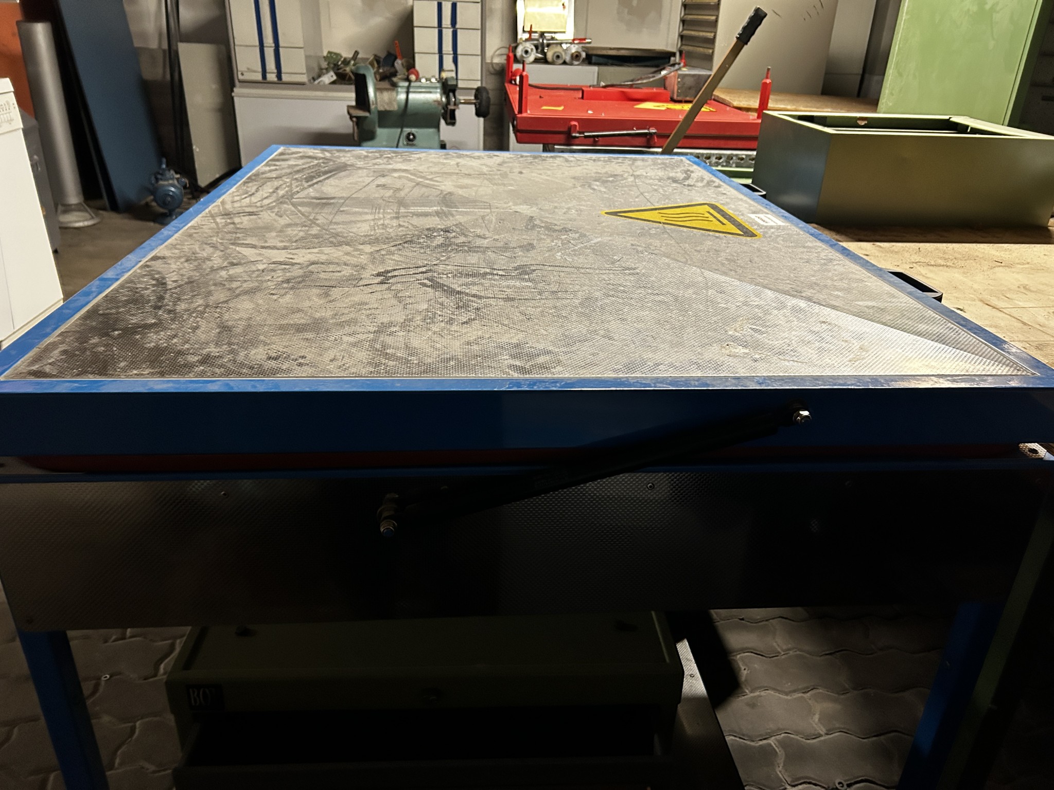 CNC-Werkzeugmaschinen und Orthopädietechnik-8