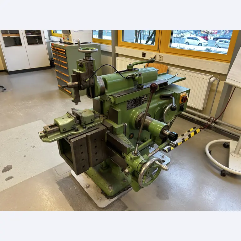 Obrabiarki CNC i technologia ortopedyczna-4