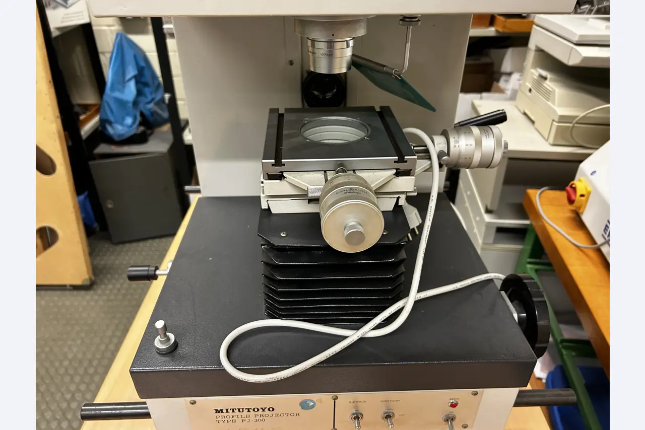 High-quality CNC machine tools and workshop equipment-4