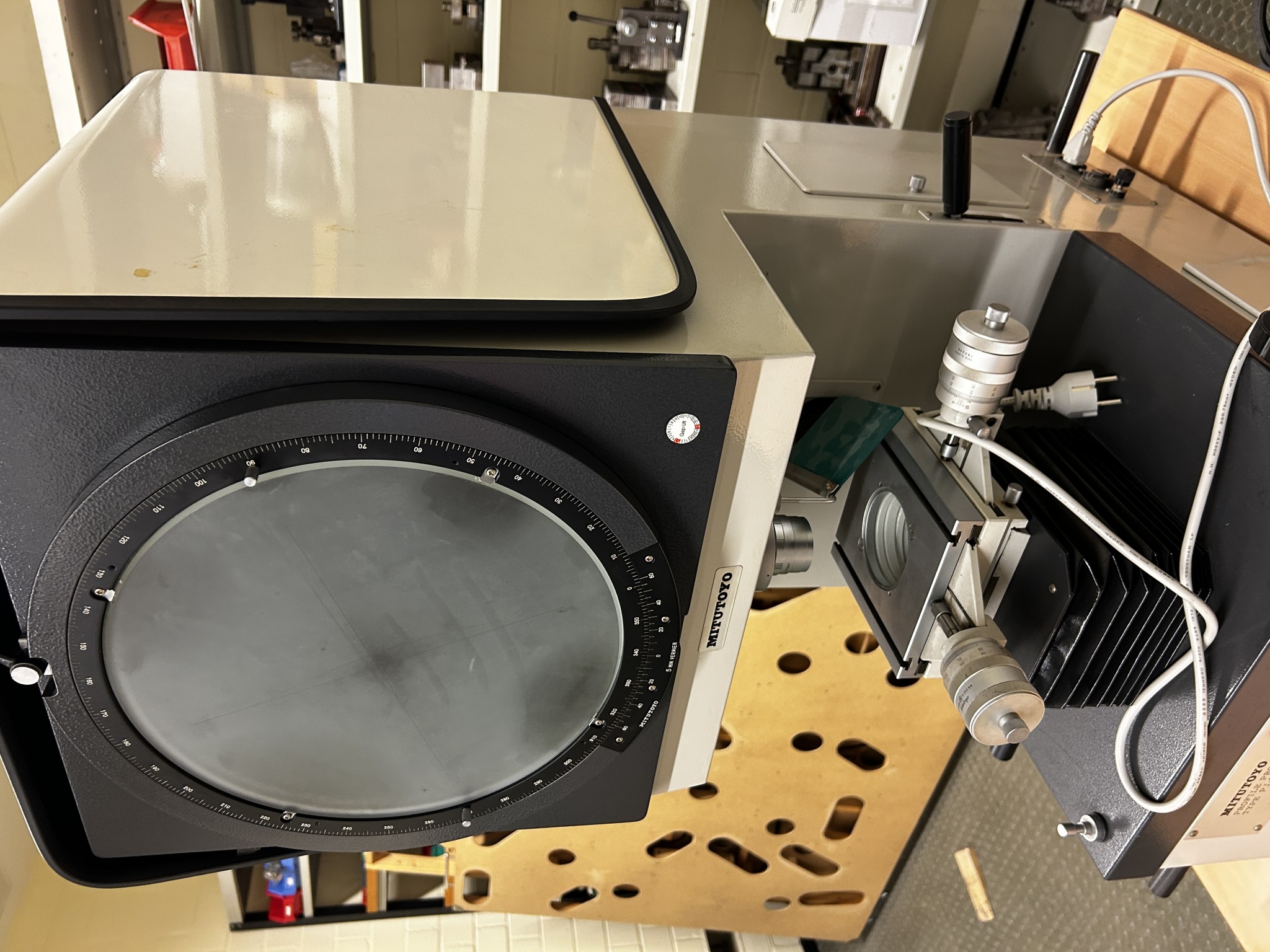 High-quality CNC machine tools and workshop equipment-6