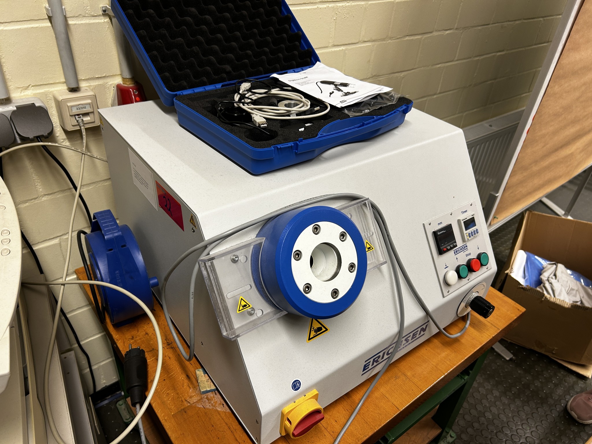 High-quality CNC machine tools and workshop equipment-1