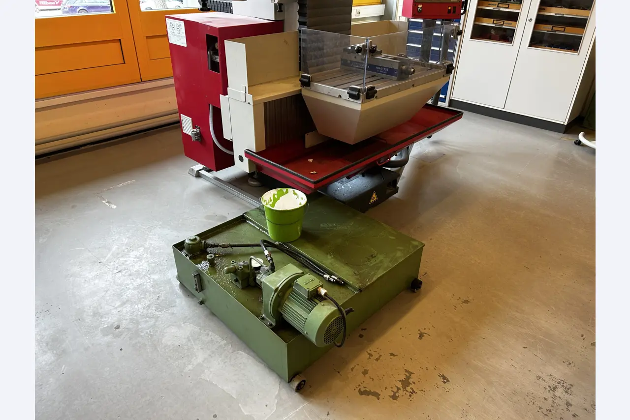 High-quality CNC machine tools and workshop equipment-3