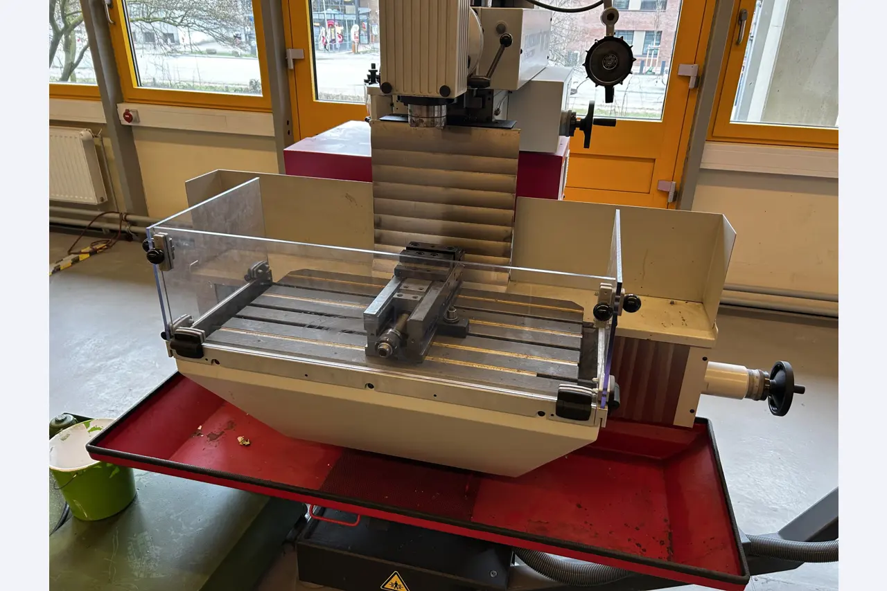 High-quality CNC machine tools and workshop equipment-4