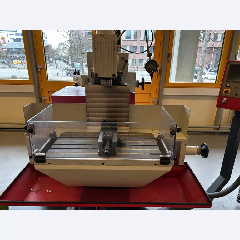 High-quality CNC machine tools and workshop equipment-5