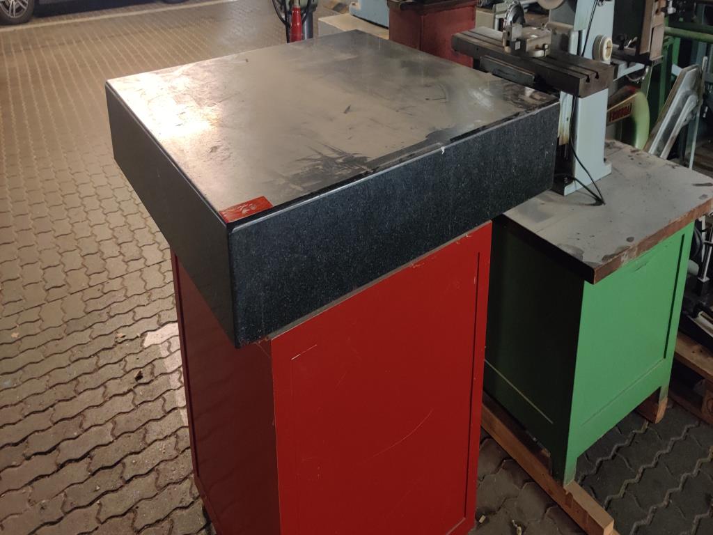 Gepflegte, nicht mehr benötigte, maschinelle sowie betriebliche Einrichtung einer Gewerbeschule-1