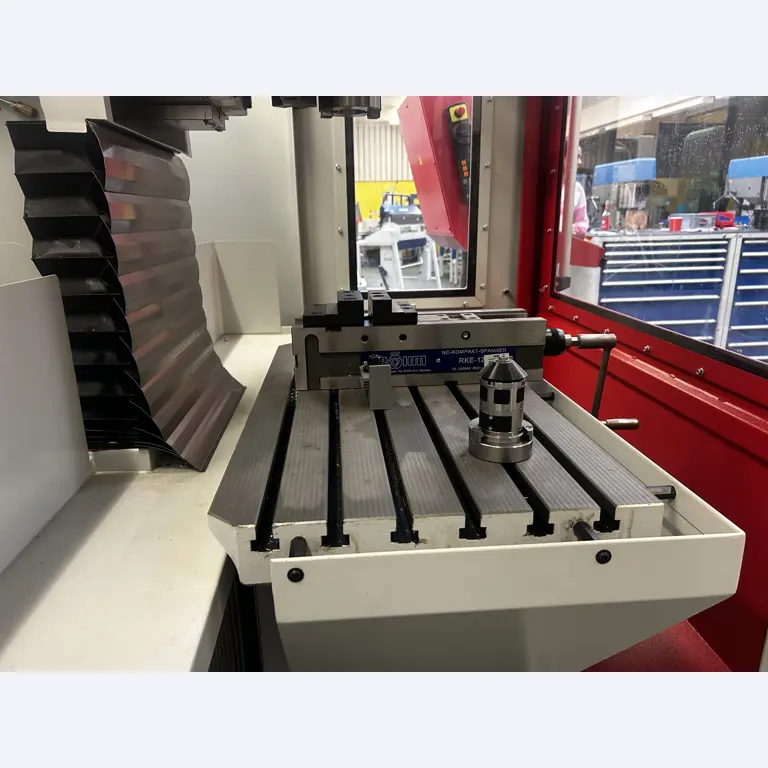 High-quality CNC machine tools and workshop equipment-8