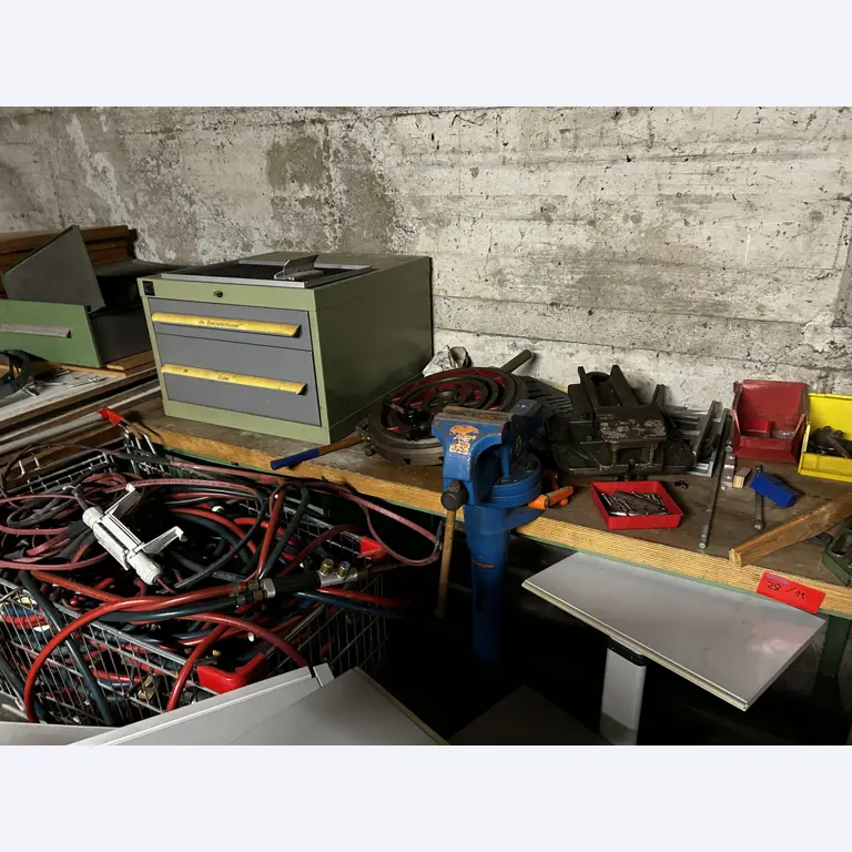 High-quality CNC machine tools and workshop equipment-14