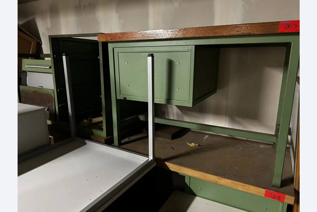 High-quality CNC machine tools and workshop equipment-17