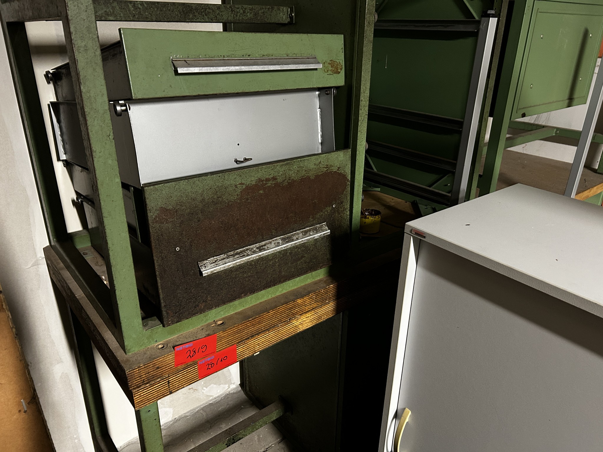 High-quality CNC machine tools and workshop equipment-18