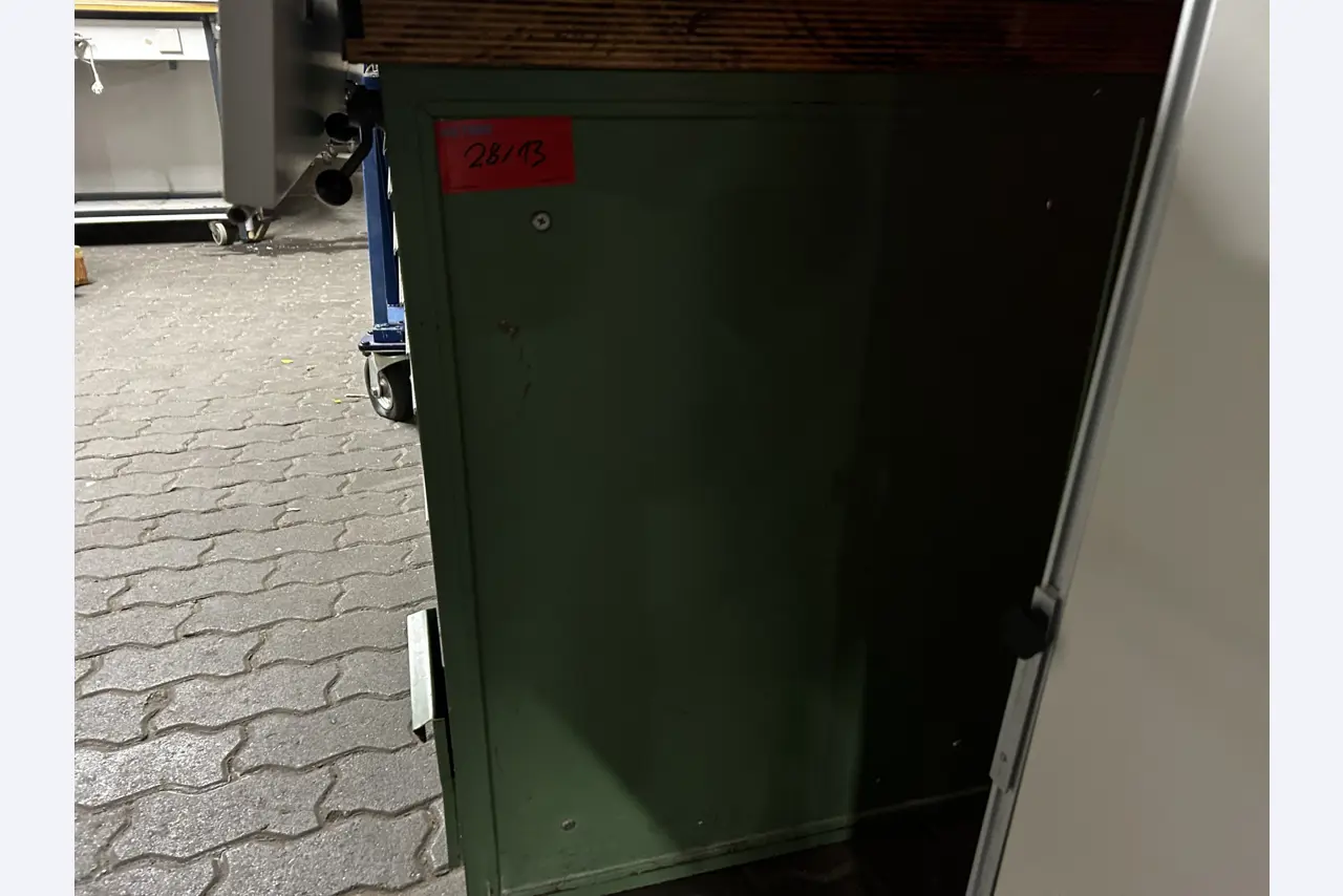 High-quality CNC machine tools and workshop equipment-20