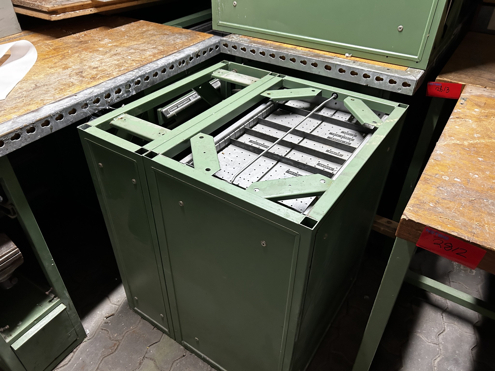 High-quality CNC machine tools and workshop equipment-6