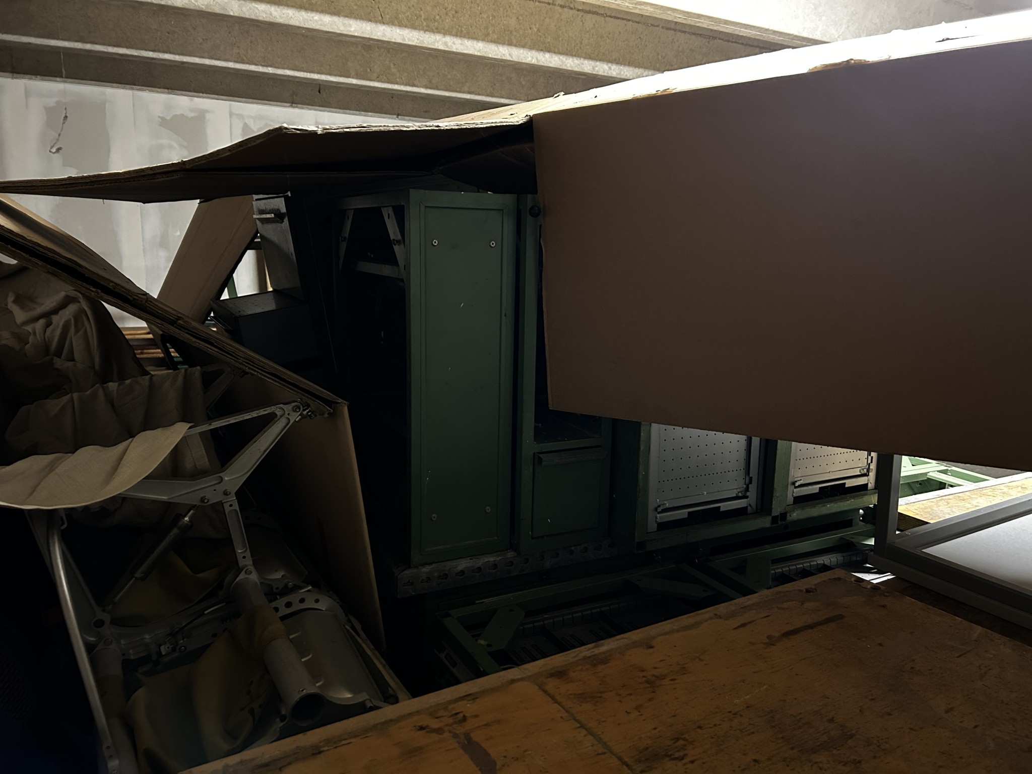 High-quality CNC machine tools and workshop equipment-9