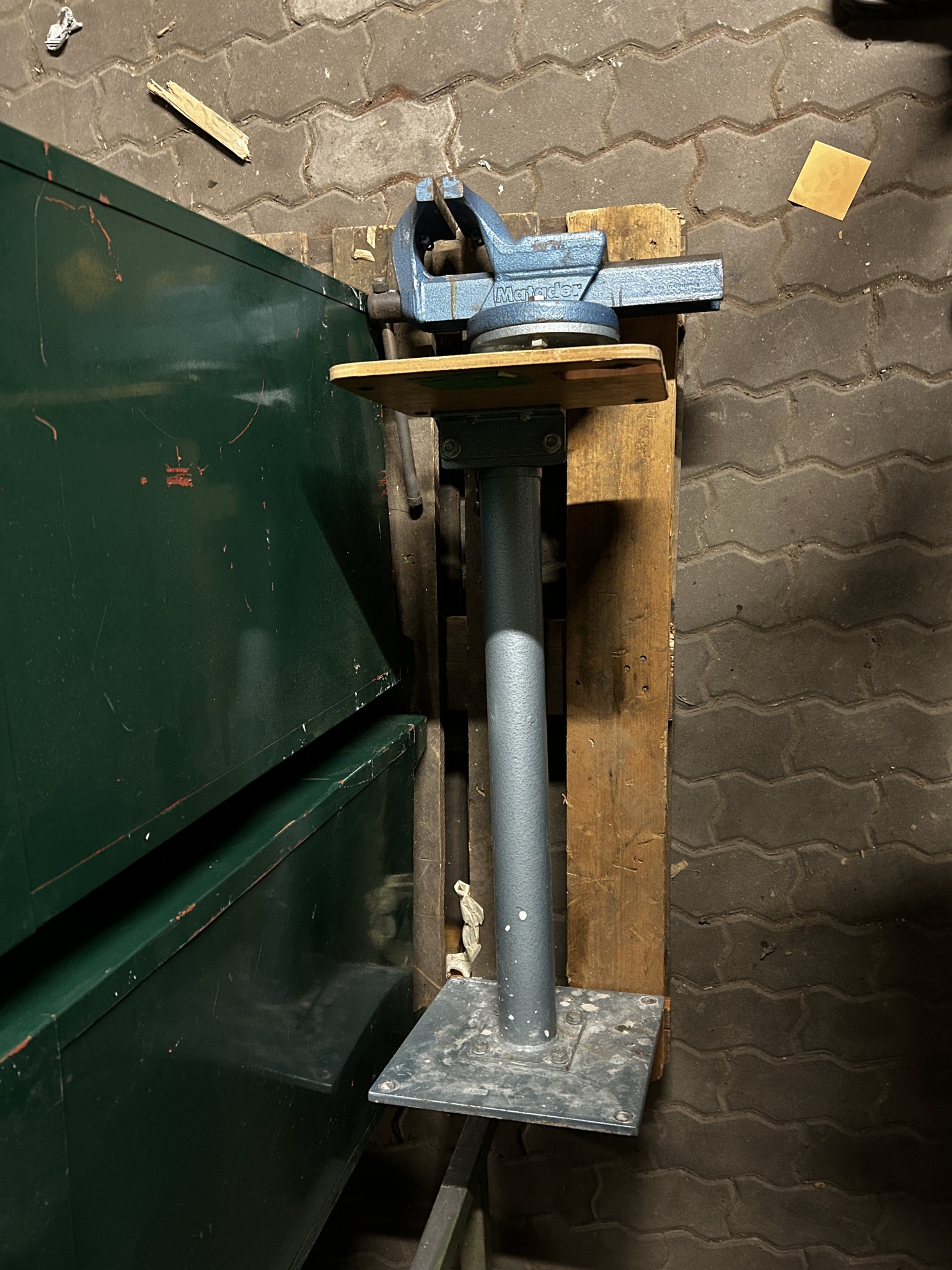 High-quality CNC machine tools and workshop equipment-2