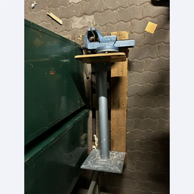 High-quality CNC machine tools and workshop equipment-2