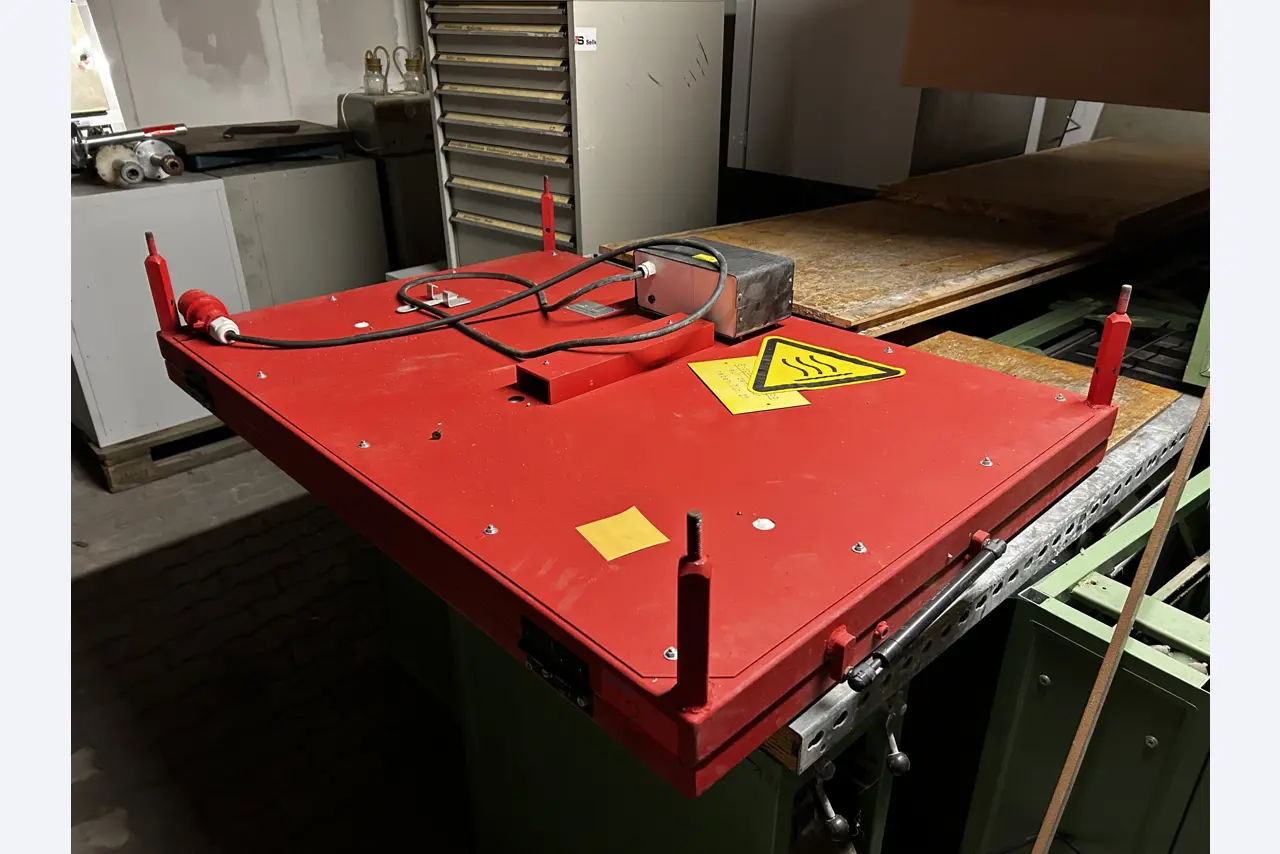 CNC-Werkzeugmaschinen und Orthopädietechnik-1