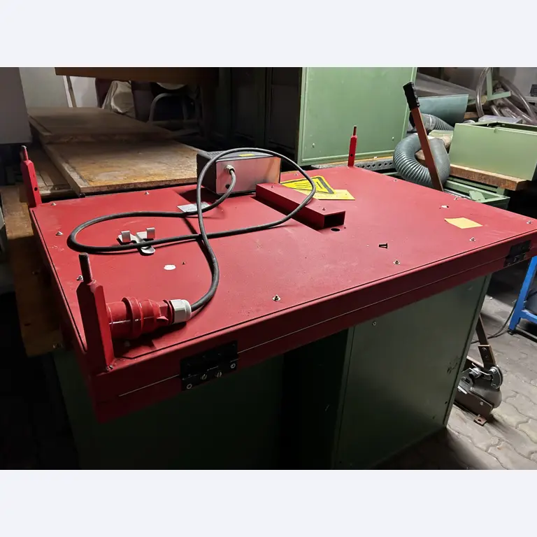 CNC-Werkzeugmaschinen und Orthopädietechnik-2