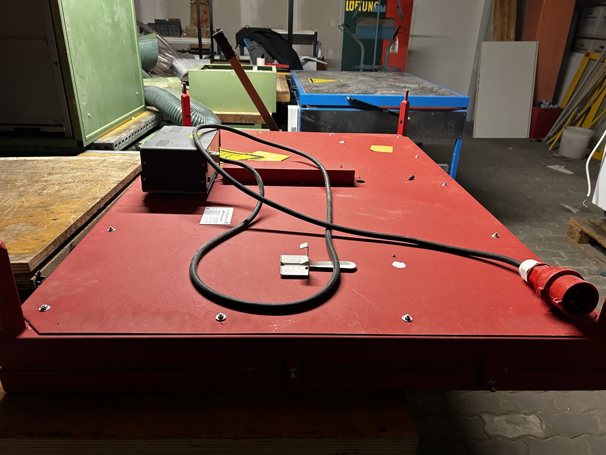 Obrabiarki CNC i technologia ortopedyczna-4