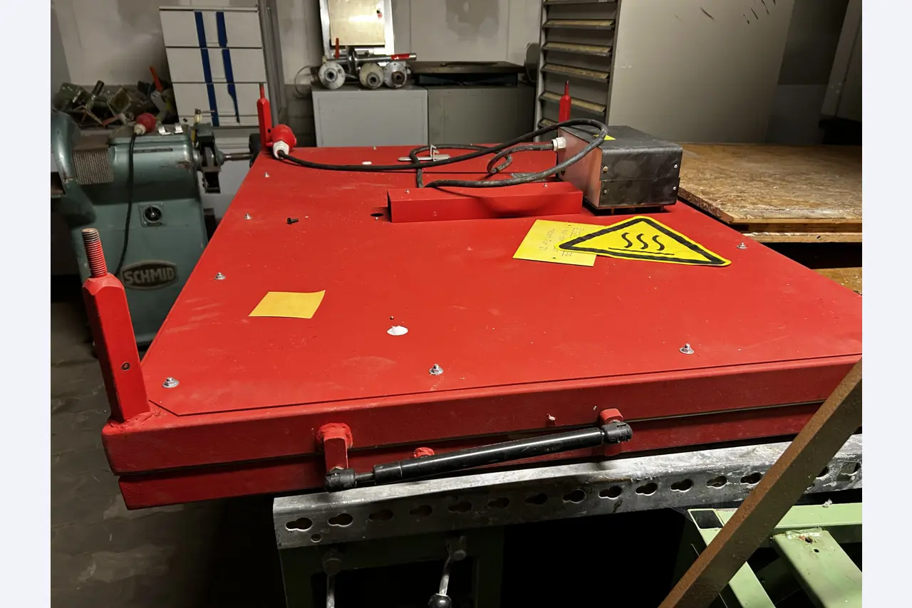 CNC-Werkzeugmaschinen und Orthopädietechnik-5