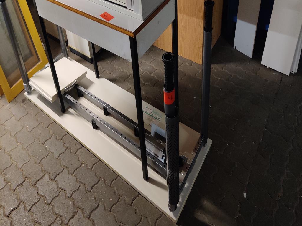 Mantenimiento, ya no necesario, de los equipos mecánicos y operativos de una escuela de oficios-2