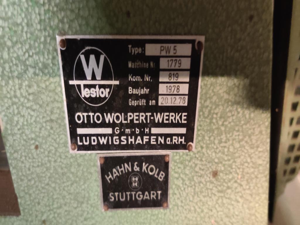 Gepflegte, nicht mehr benötigte, maschinelle sowie betriebliche Einrichtung einer Gewerbeschule-2