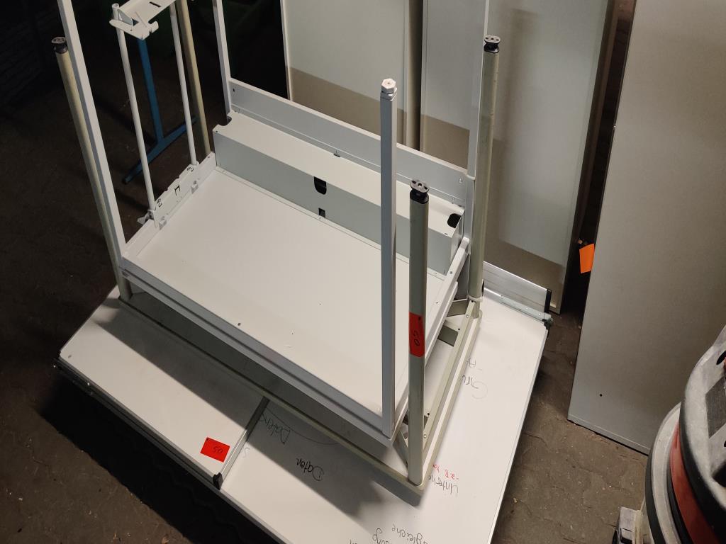 Gepflegte, nicht mehr benötigte, maschinelle sowie betriebliche Einrichtung einer Gewerbeschule-1