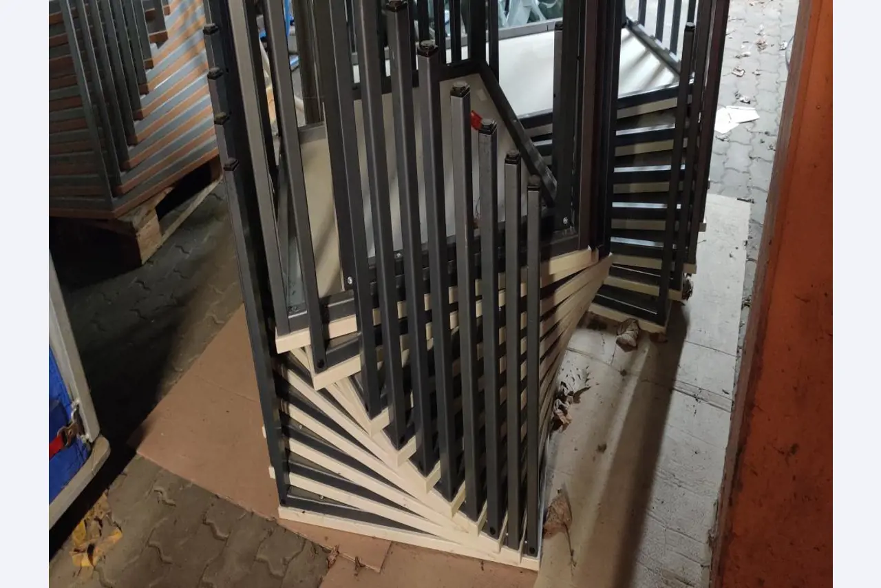 Mantenimiento, ya no necesario, de los equipos mecánicos y operativos de una escuela de oficios-1