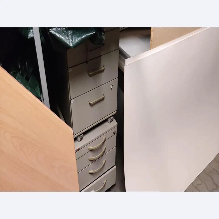 Vzdrževanje mehanske in operativne opreme trgovske šole, ki ni več potrebna-3