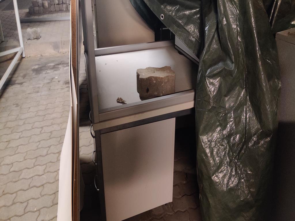 Gepflegte, nicht mehr benötigte, maschinelle sowie betriebliche Einrichtung einer Gewerbeschule-4