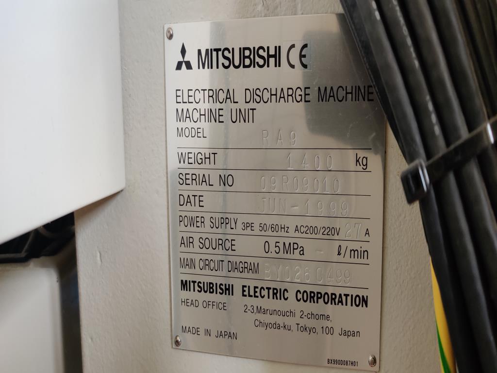 Equipement mécanique et d'exploitation d'une école professionnelle, entretenu, qui n'est plus utilisé-2