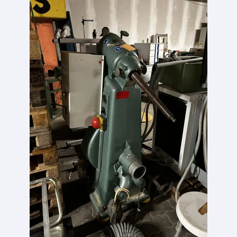 CNC-Werkzeugmaschinen und Orthopädietechnik-1