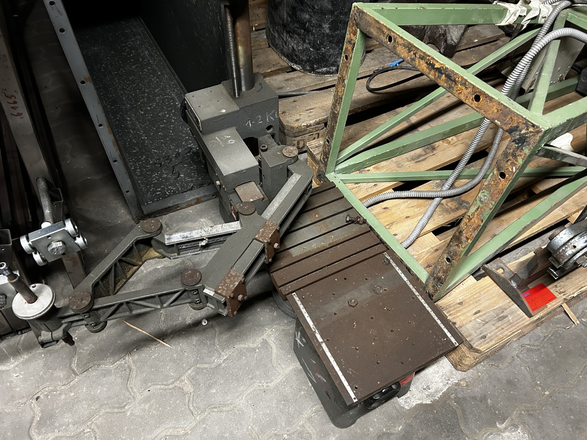 CNC-Werkzeugmaschinen und Orthopädietechnik-1