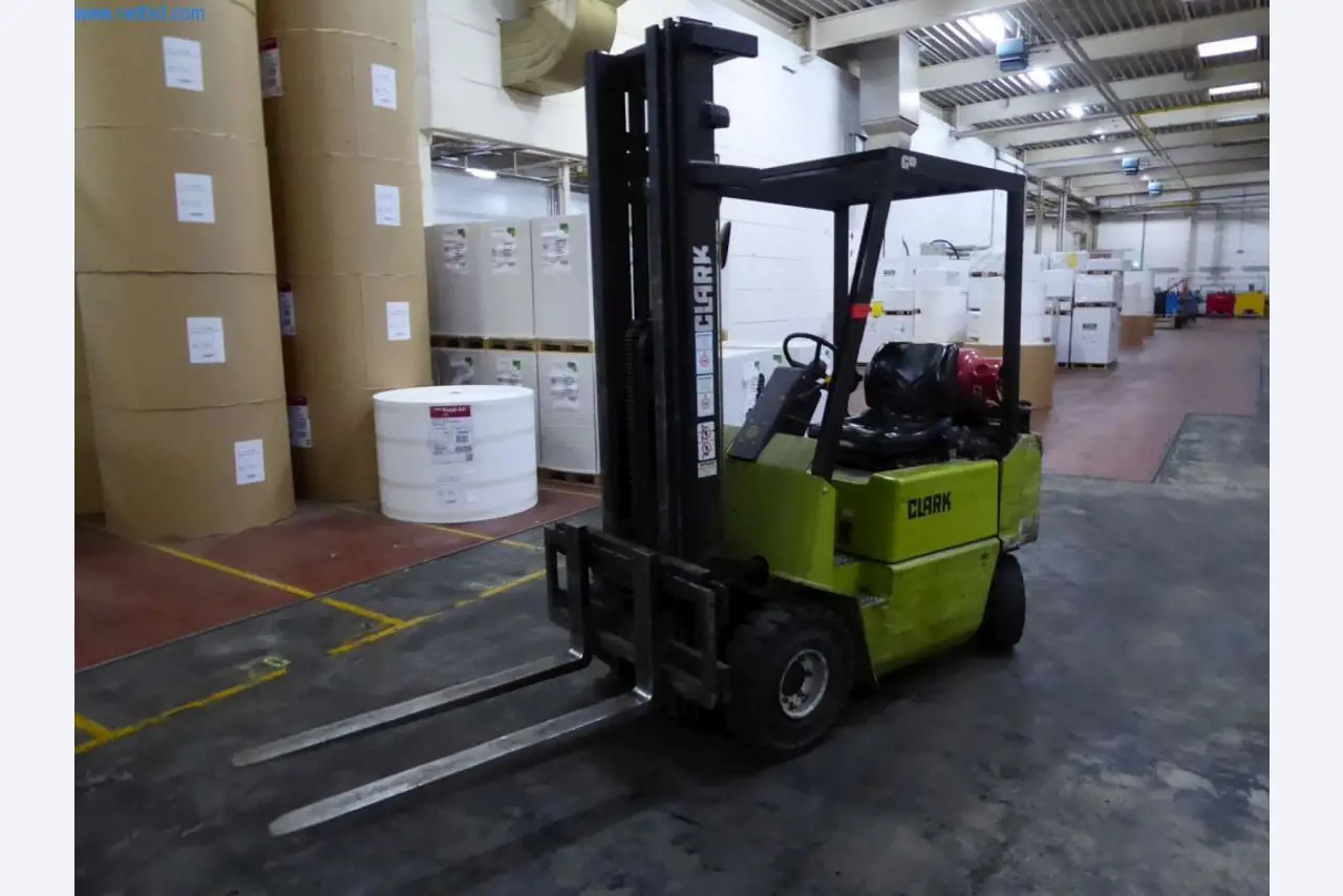 Maszyny i urządzenia w drukarni-1