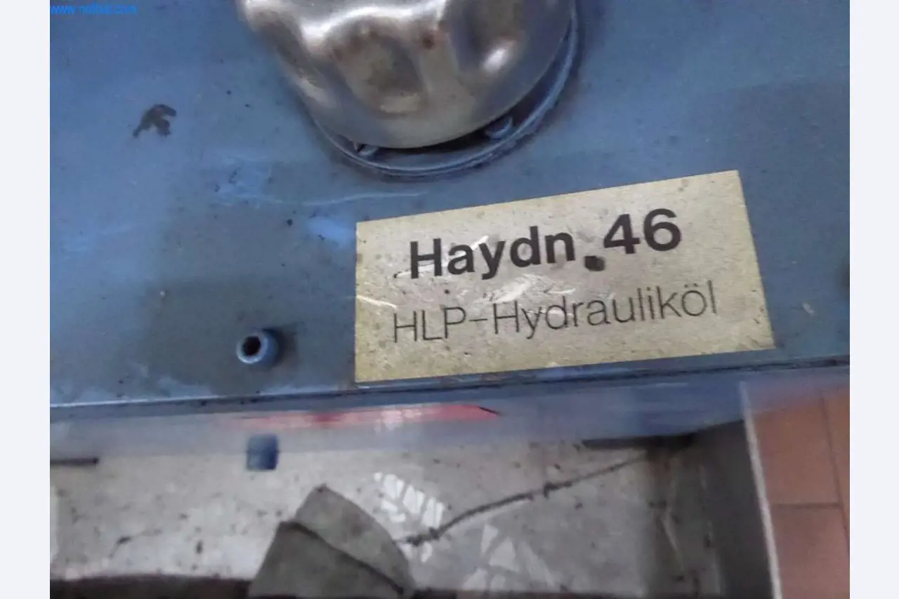 Máquinas e equipamentos numa gráfica-4