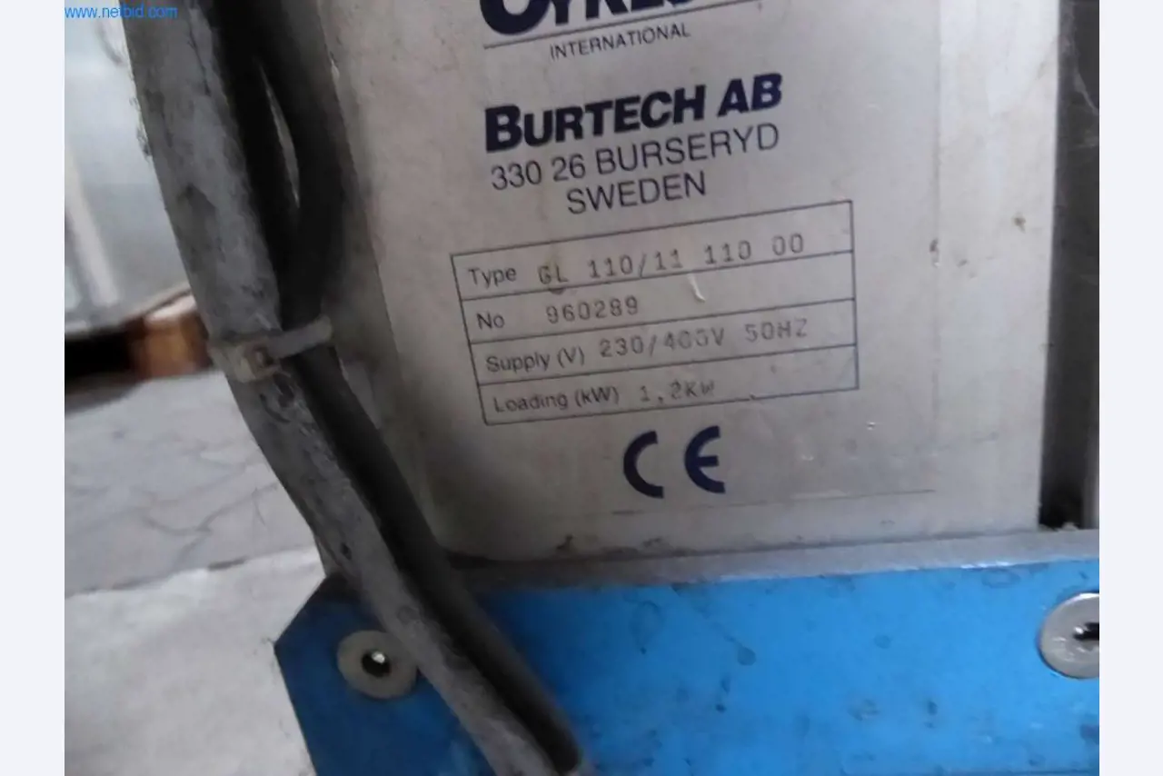 Máquinas y equipos de una imprenta-3