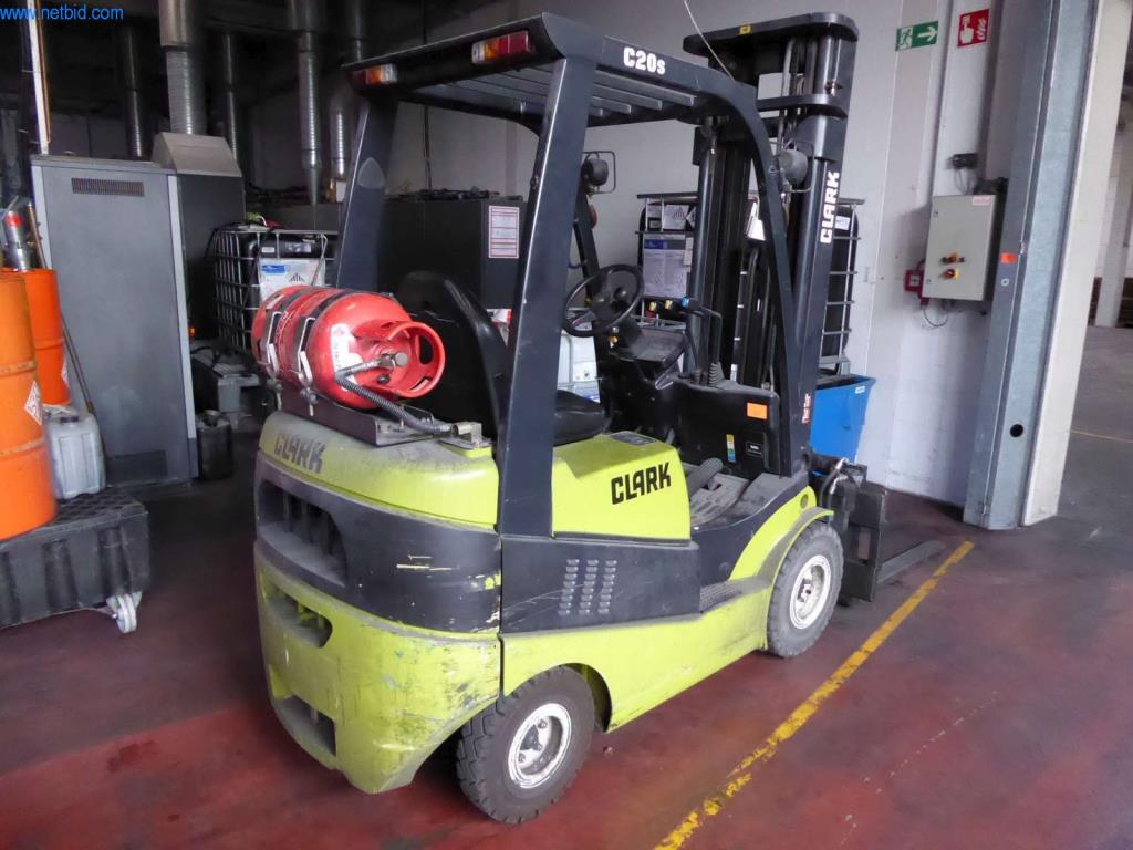 Machines et équipement d'une imprimerie-2