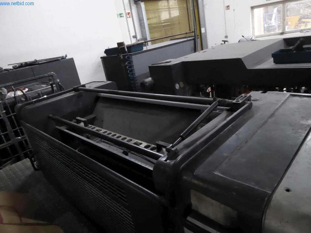 Máquinas e equipamentos numa gráfica-11