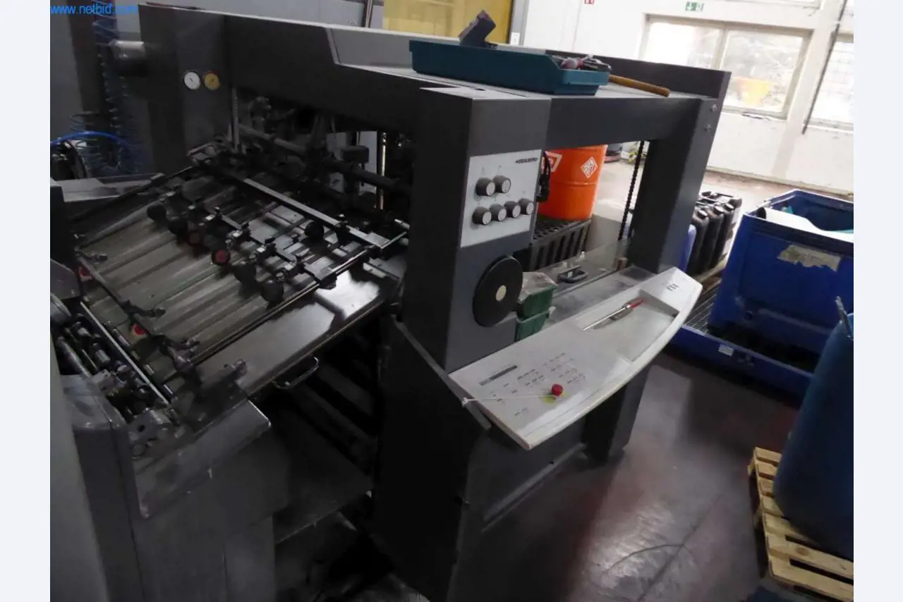 Maszyny i urządzenia w drukarni-12