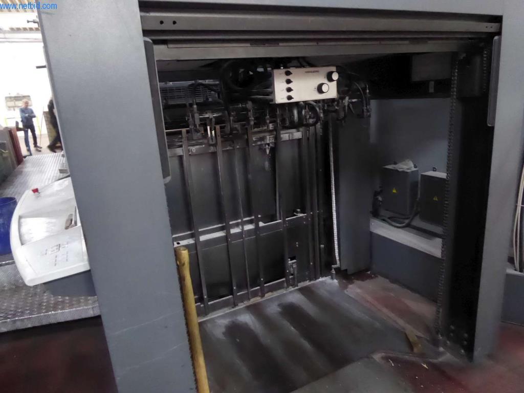 Máquinas e equipamentos numa gráfica-13